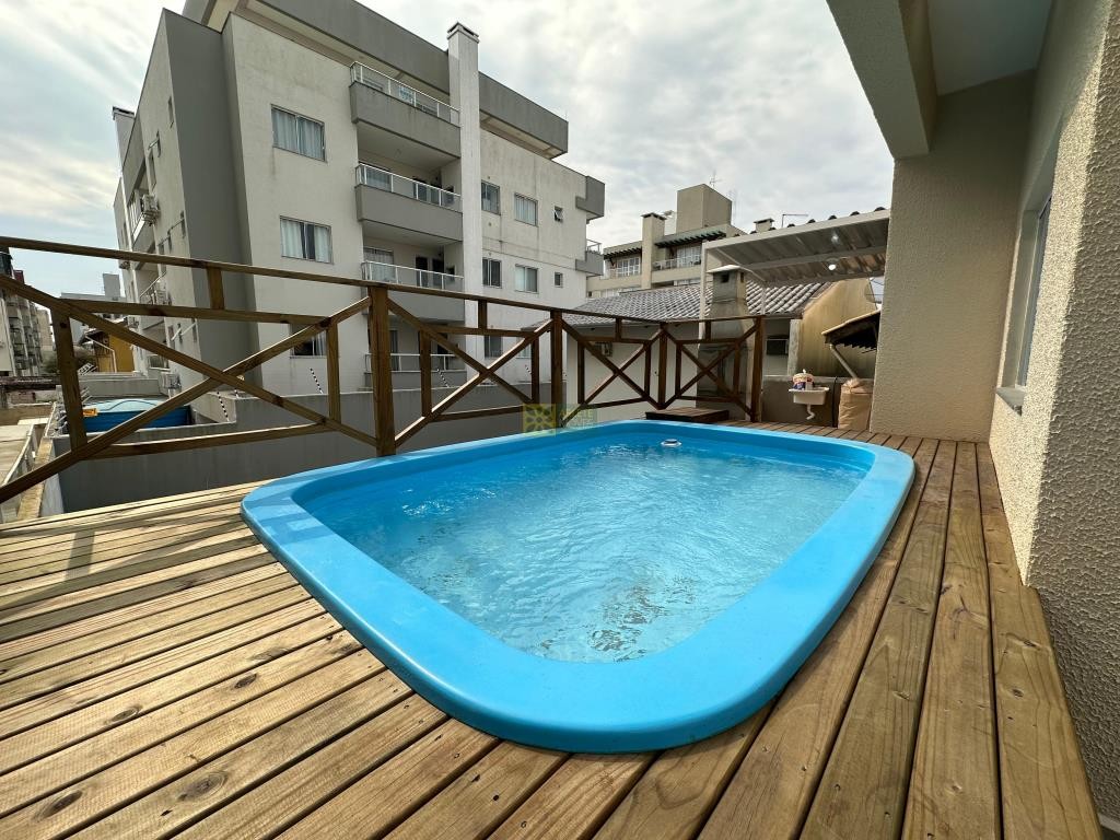 Ático de 3 dormitorios en Bombas Beach