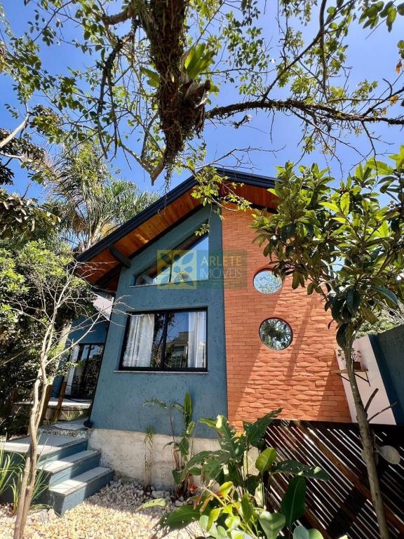 Apartamento tipo loft de 2 dormitorios  en la  playa de Mariscal